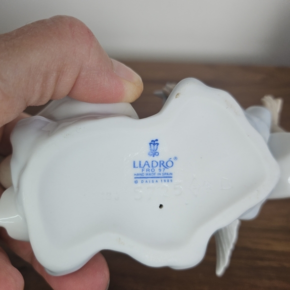 Vintage Lladro #5725 Making a Wish Angel With Star Figurine Glossy 1989 Spain - Picture 4 of 9